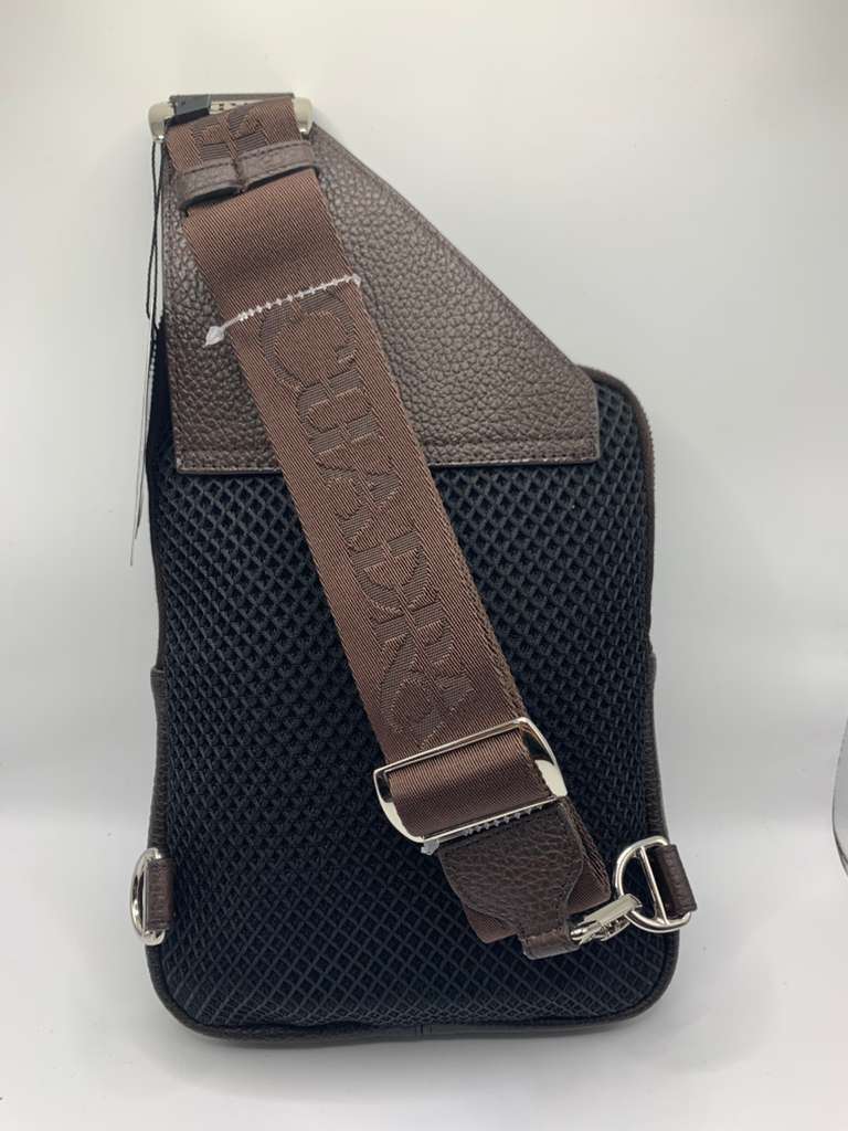 Bolso fuscus caiman